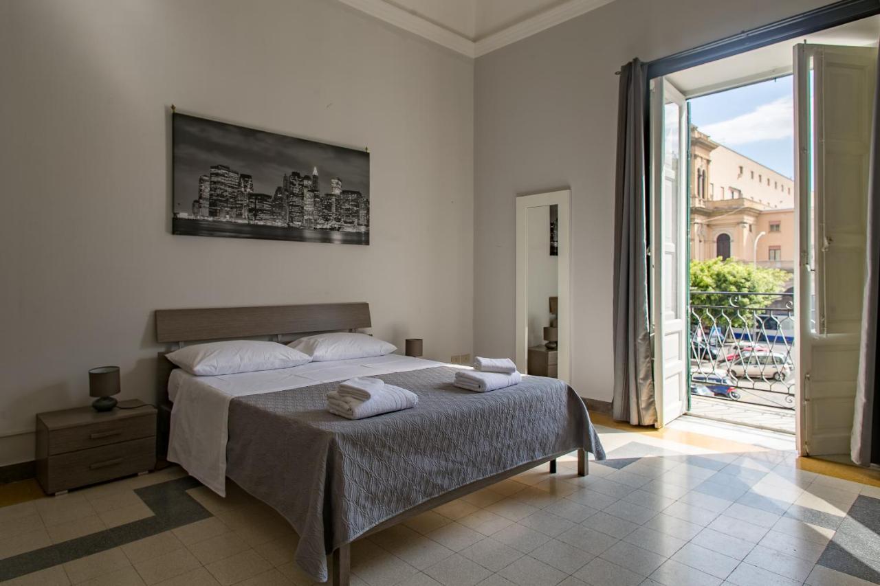 Giachi Friendly Rooms Alla Stazione - Palermo — Photos 3